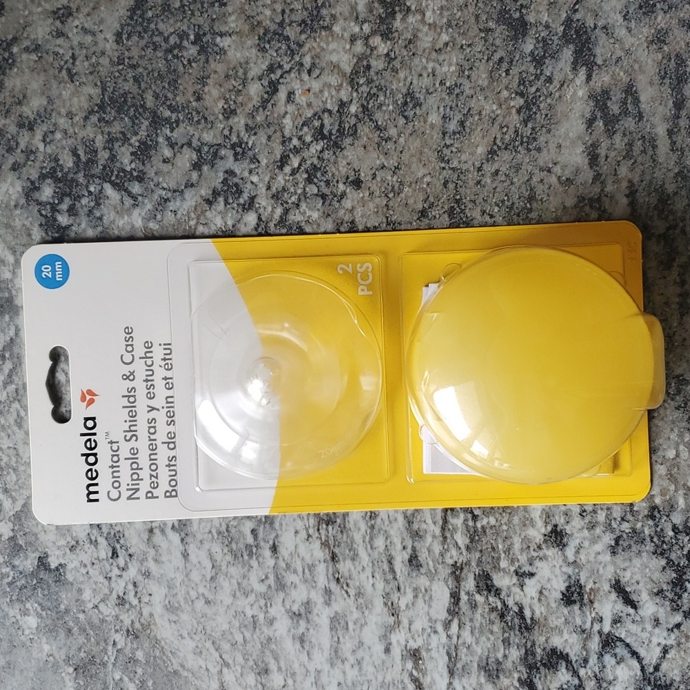 Medela Nipple Shield and Case